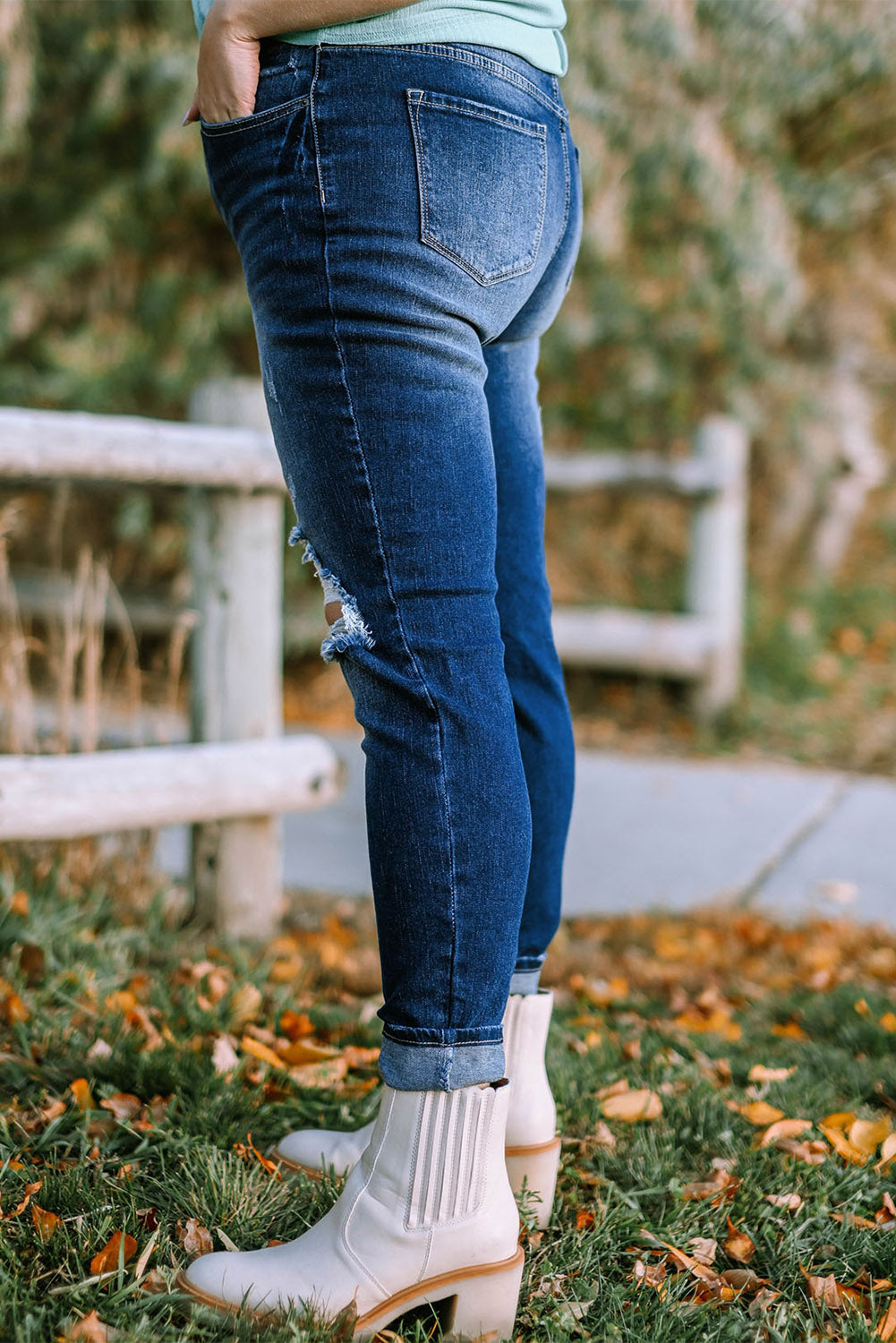 Plus Size Button Fly Distressed Jeans Pants