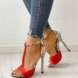 Middle Strap Print Heels